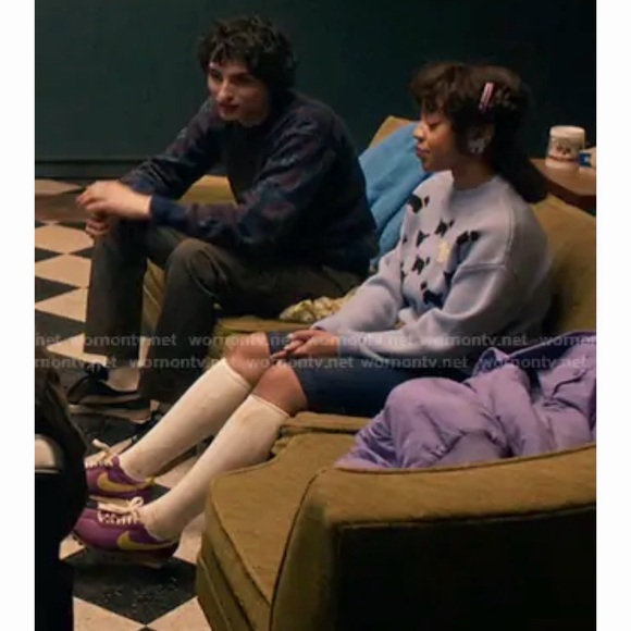 NWT Stranger Things Season 5 Erica Scottie Dog Sweater XS Blue No Boundaries - Picture 11 of 11